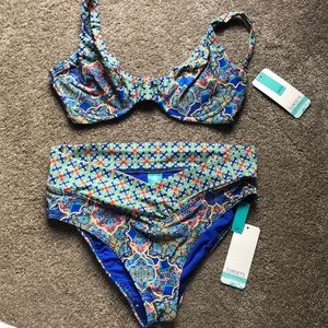 NWT beautiful bikini.